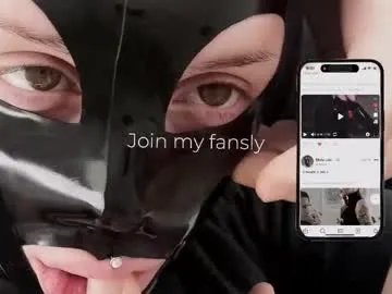 Freechat vinylstore on Chaturbate