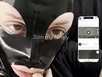 Freechat vinylstore on Chaturbate