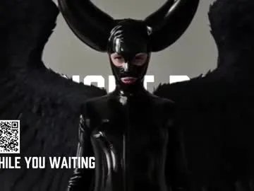 Freechat vinylstore on Chaturbate