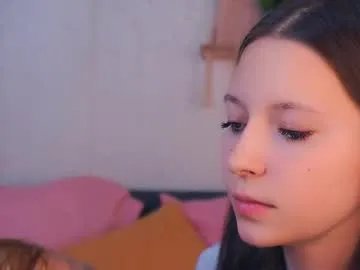 Freechat wendiesetters on Chaturbate