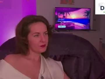 Freechat witch_in_silk on Chaturbate