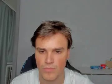 Freechat xx_raul_xx_ on Chaturbate