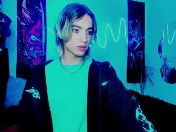 Freechat xzerox_ on Chaturbate