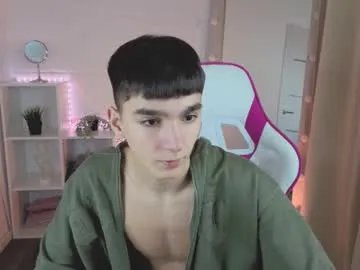 Freechat yamitwink on Chaturbate