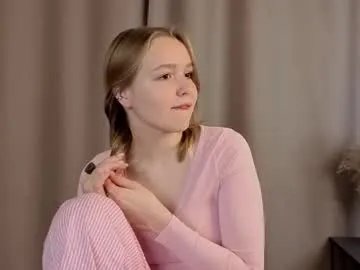 Freechat yangsperanza on Chaturbate