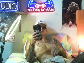 Freechat yeisoncastellanos1999 on Chaturbate