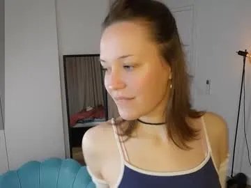 Freechat yess_kiki on Chaturbate