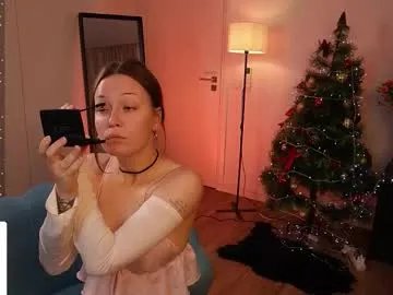 Freechat yess_kiki on Chaturbate