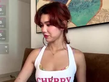 Freechat yumi_ochi_ on Chaturbate