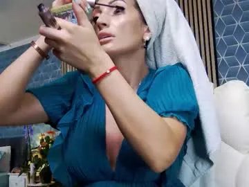 Freechat zoeylarkens on Chaturbate