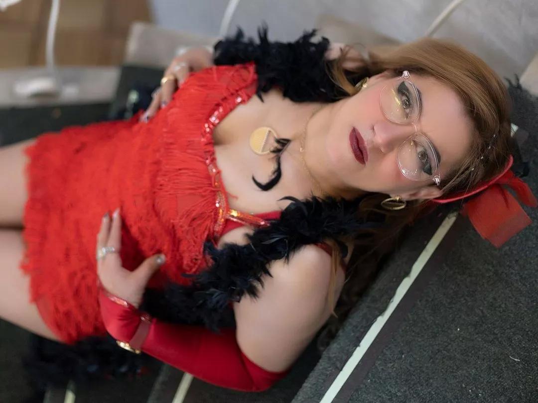 Paulamilf on Streamate 
