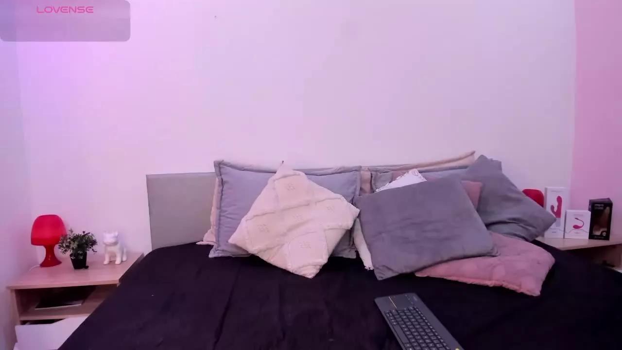 Katiewonder on Streamray 