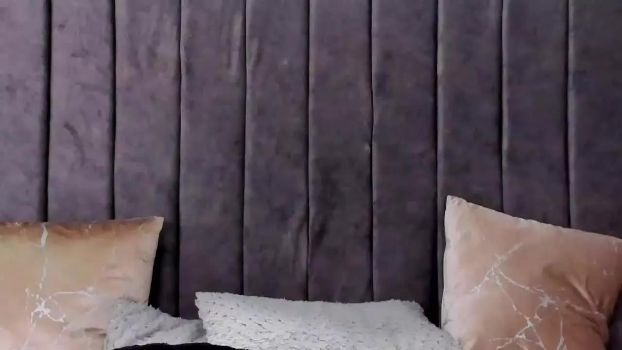 TamaraGrey on Streamray 