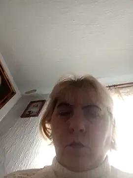 ElenaBeautiful48 on StripChat 