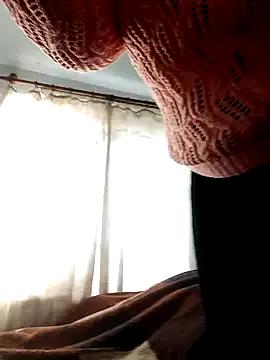 ElenaBeautiful48 on StripChat 