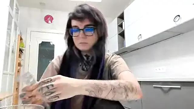 HighelikeGirl on StripChat 