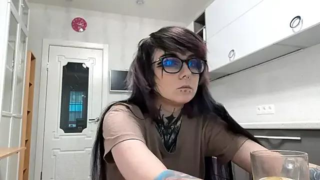 HighelikeGirl on StripChat 