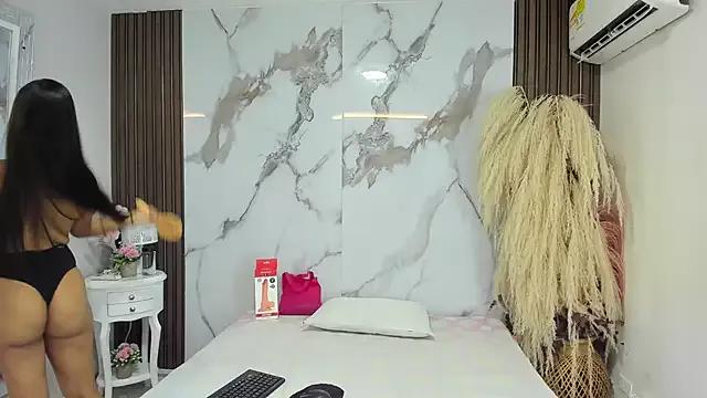 irinacollyn on StripChat 