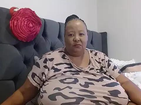 nancy111 on StripChat 