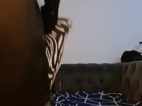 nancy111 on StripChat 