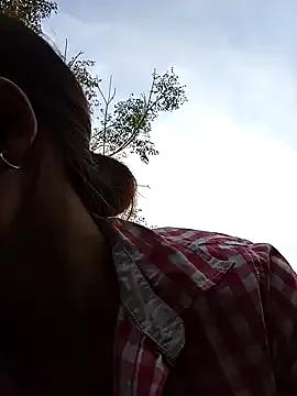 Freechat Ngocmi909 on StripChat